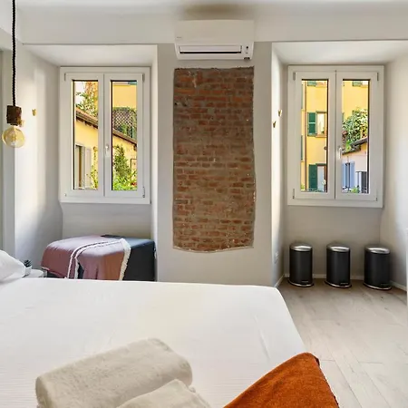 Guesthost - Sempione & Garibaldi Comfy Apartment